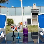 Heated Pool 6 Bedroom Private In Center Of Olhos De Agua ヴィラ *