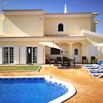 ヴィラ Heated Pool 6 Bedroom Private In Center Of Olhos De Agua