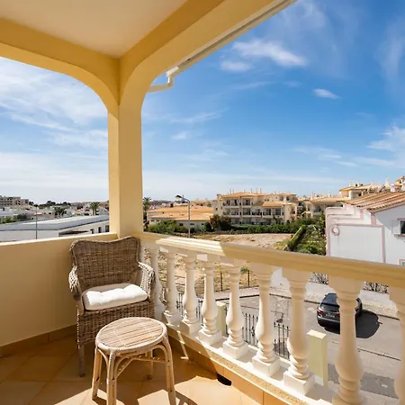 Heated Pool 6 Bedroom Private In Center Of Olhos De Agua * Albufeira