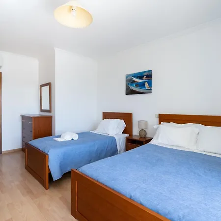Heated Pool 6 Bedroom Private In Center Of Olhos De Agua *