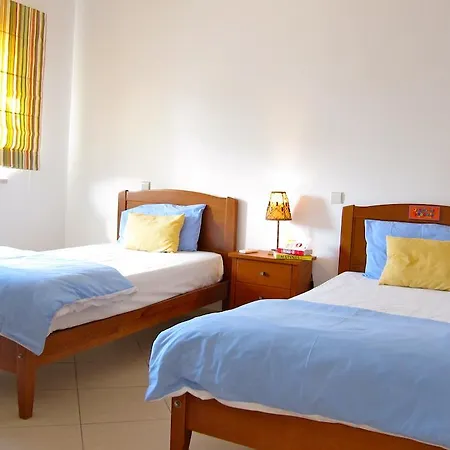 빌라 Heated Pool 6 Bedroom Private In Center Of Olhos De Agua 알부페이라