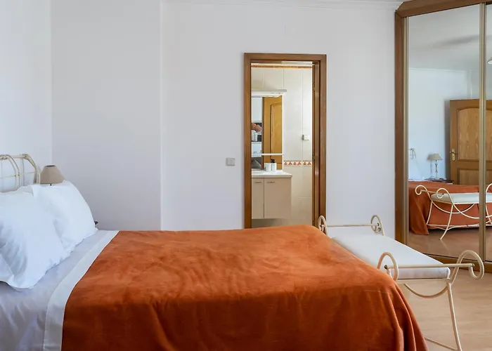 Heated Pool 6 Bedroom Private In Center Of Olhos De Agua Villa